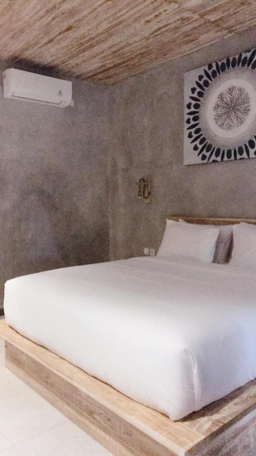 Golden Garuda Cottages Polilit Kültér fotó