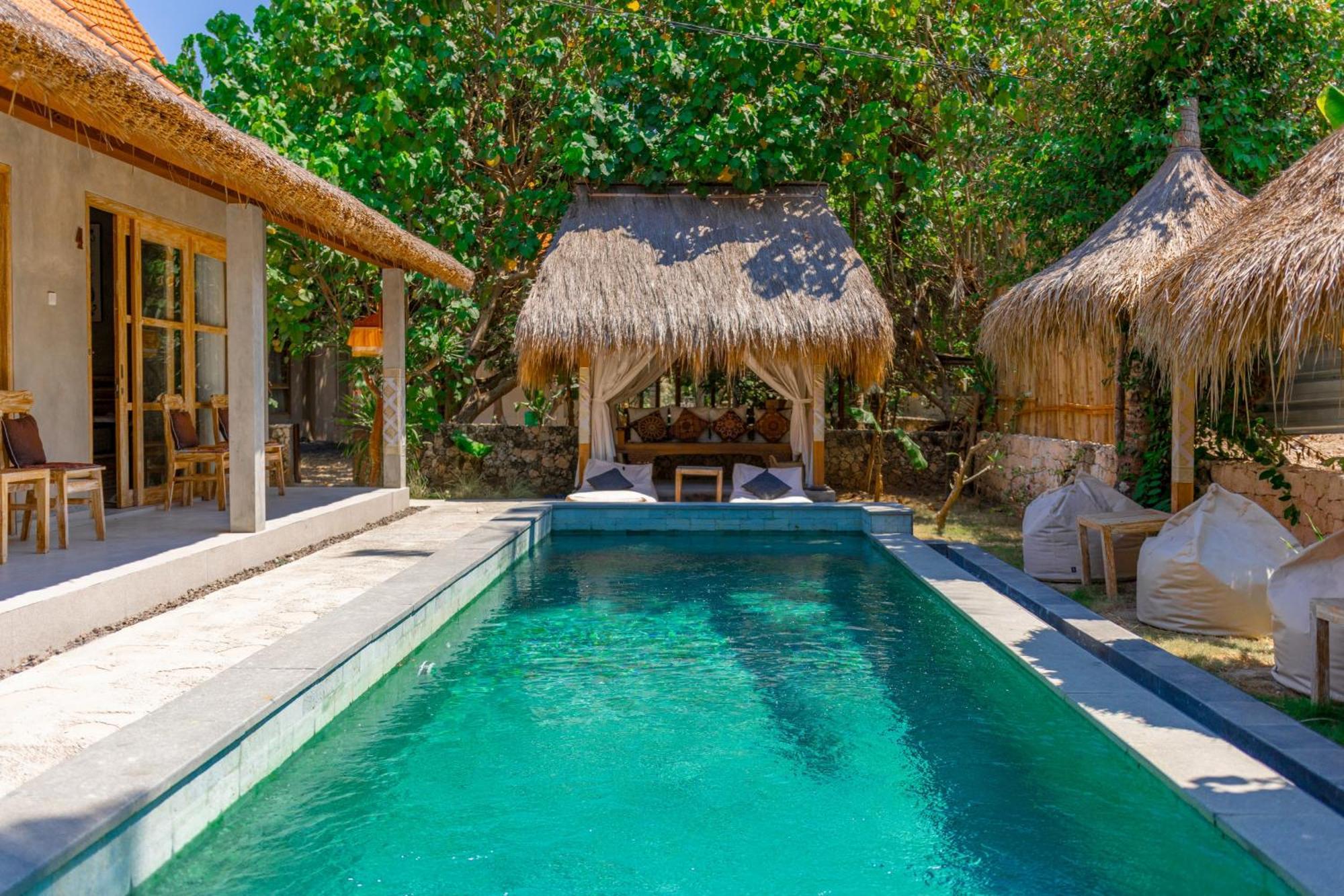 Golden Garuda Cottages Polilit Kültér fotó